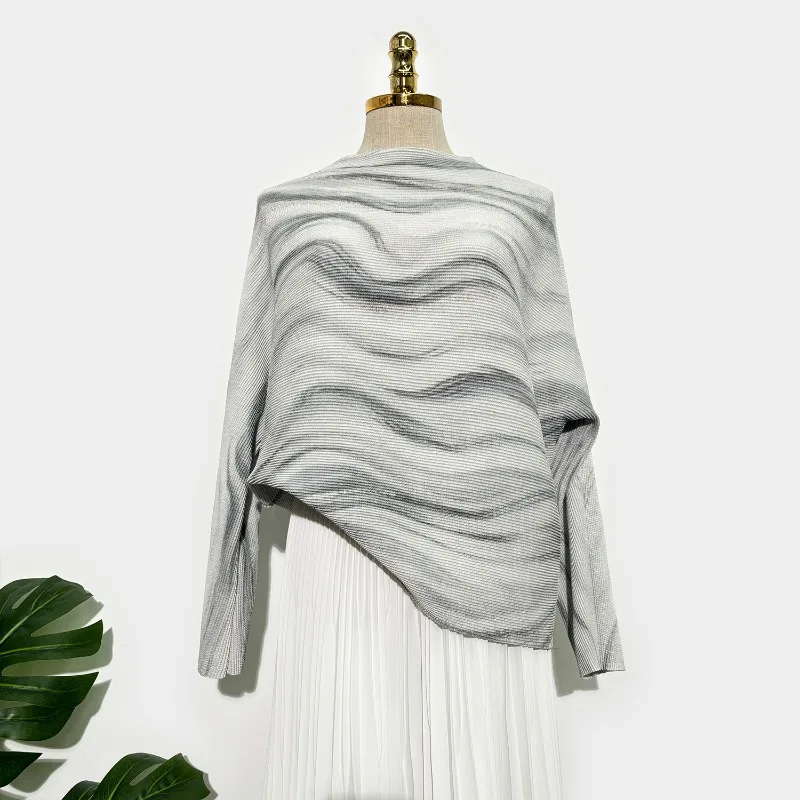 Pleated Loose-Fit Base Layer Top 2025 Fall Miyake Fashion Print Crew Neck Versatile T-Shirt for Women Wrinkle-Free Clothes
Pleated Loose-Fit Base Layer Top 2025 Fall Miyake Fashion Print Crew Neck Versatile T-Shirt for Women Wrinkle-Free Clothes