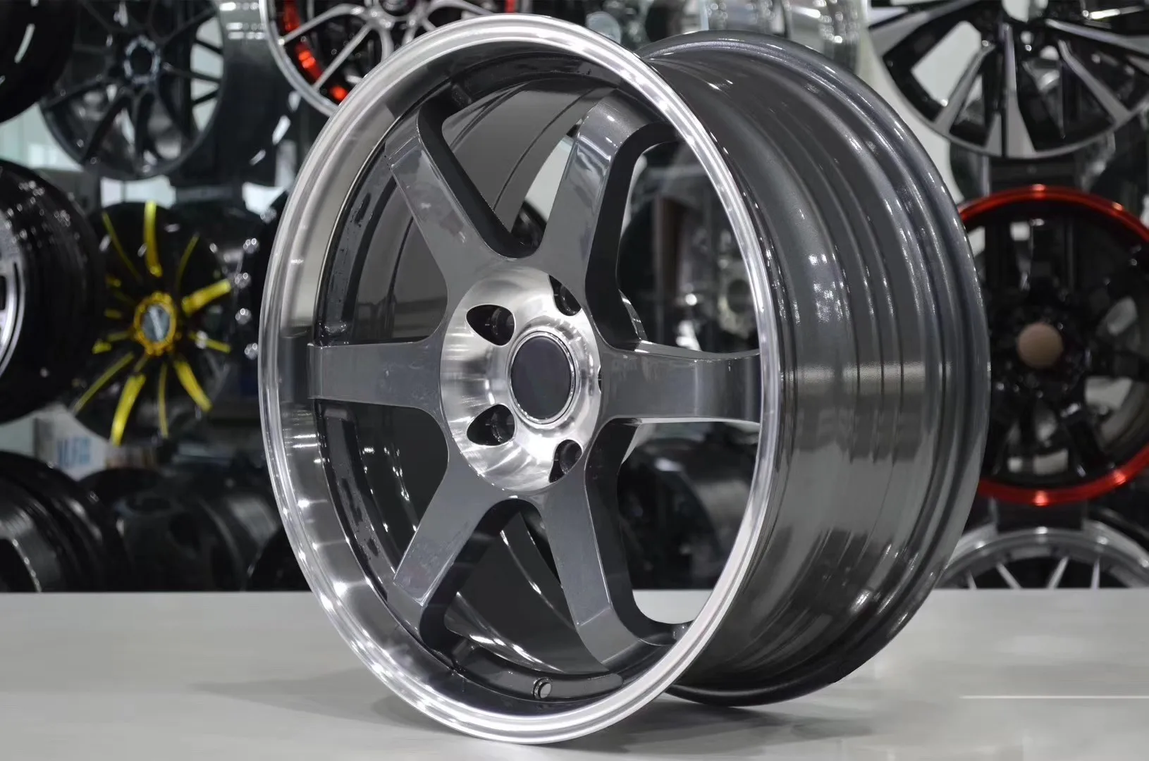 Suitable for forged aluminum alloy wheels for auto parts
Suitable for forged aluminum alloy wheels for auto parts