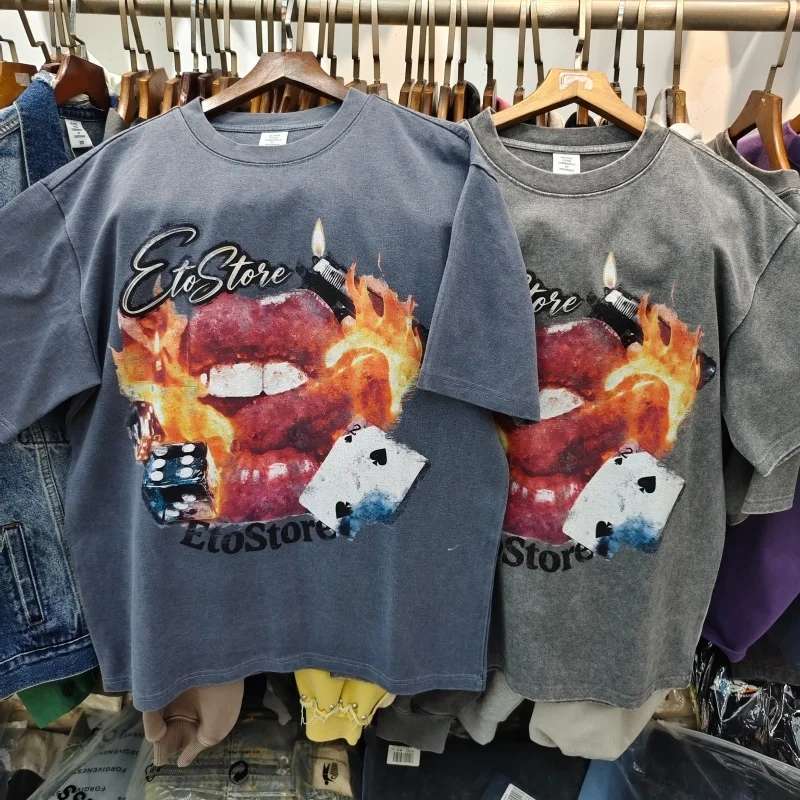 EtoStore Burning Lips Graphic T-Shirt Men Oversized Retro Y2K Streetwear
EtoStore Burning Lips Graphic T-Shirt Men Oversized Retro Y2K Streetwear