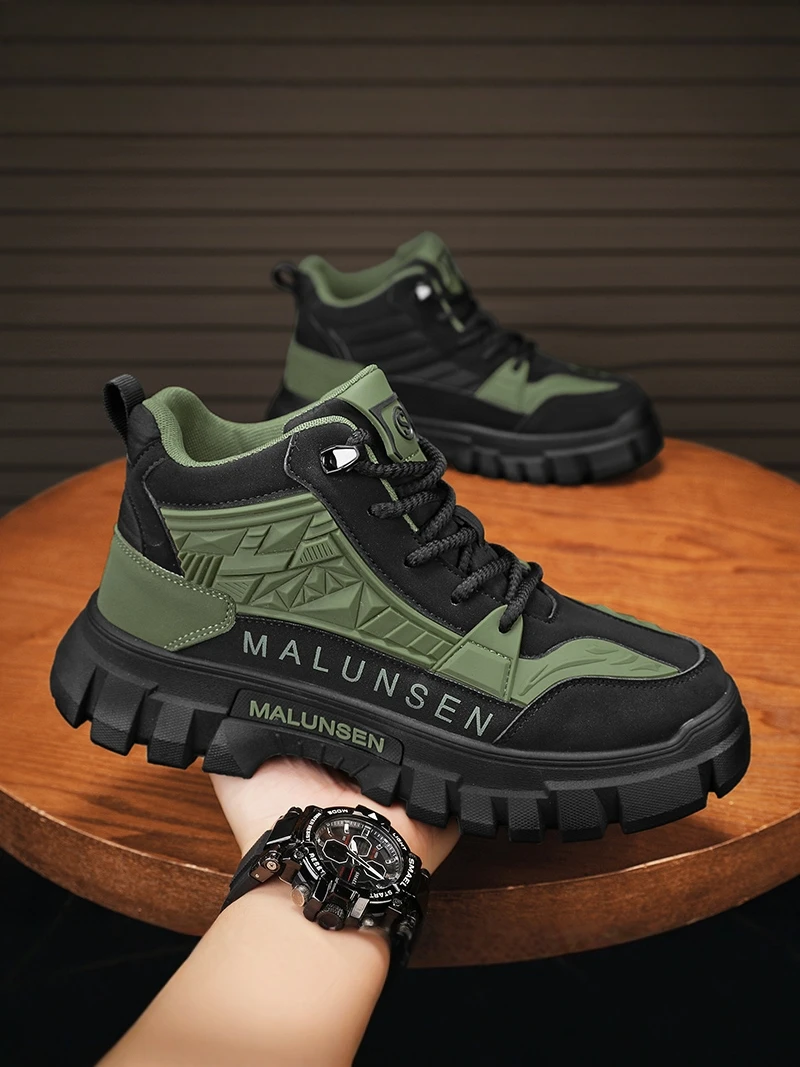 Men's High-Top Boots Winter Outdoor Waterproof Anti-Slip Thick Bottom Work Boots Retro American Motorcycle Boots
Men's High-Top Boots Winter Outdoor Waterproof Anti-Slip Thick Bottom Work Boots Retro American Motorcycle Boots