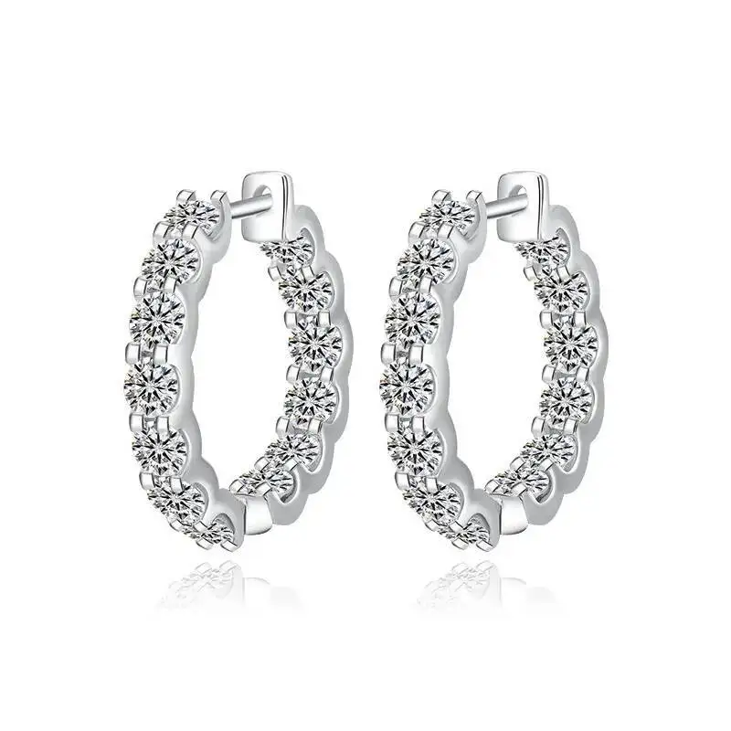Best-Selling S925 Sterling Silver Bull Head Moissanite Stud Earrings D Color 2.6 Carat Full Diamond Versatile Fine Jewelry Gift
Best-Selling S925 Sterling Silver Bull Head Moissanite Stud Earrings D Color 2.6 Carat Full Diamond Versatile Fine Jewelry Gift