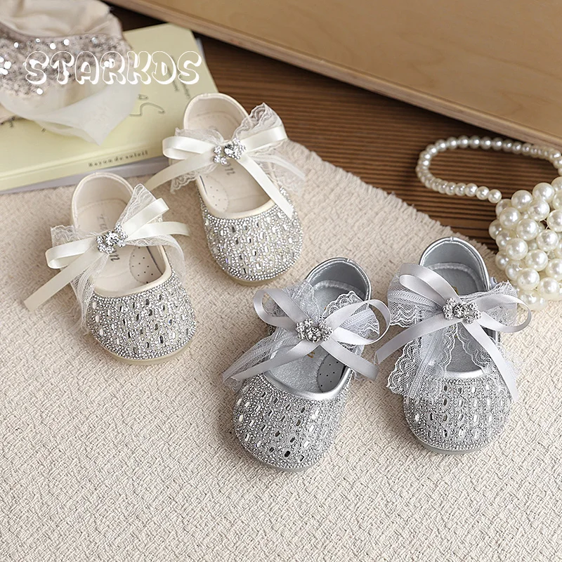 Luxury Ribbon Lace Bowknot Ballet Shoes Kid Girls Rhinestone Cover Wedding Party Ballerina Shoes Baby Child Bling Princess Shoes
Luxury Ribbon Lace Bowknot Ballet Shoes Kid Girls Rhinestone Cover Wedding Party Ballerina Shoes Baby Child Bling Princess Shoes