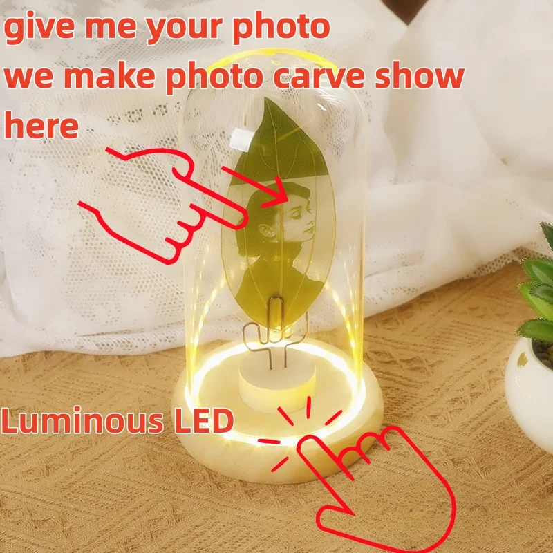 Shine Base Custom Pian An Leaf Carve Glass Cover Transparent Picture Frame Postcard Photo Frame Gift Use 3 AAA Batteries
Shine Base Custom Pian An Leaf Carve Glass Cover Transparent Picture Frame Postcard Photo Frame Gift Use 3 AAA Batteries