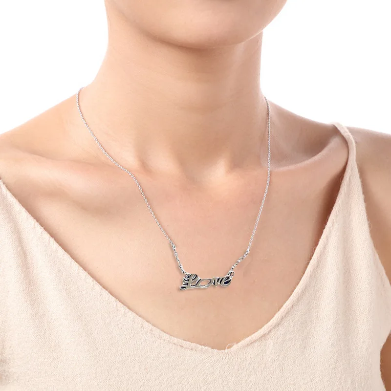 DIY accessories Stylish Simple Personality Retro Letters Love Fashion Pendant Necklace Female ins Wind Collarbone Chain Valentin
DIY accessories Stylish Simple Personality Retro Letters Love Fashion Pendant Necklace Female ins Wind Collarbone Chain Valentin