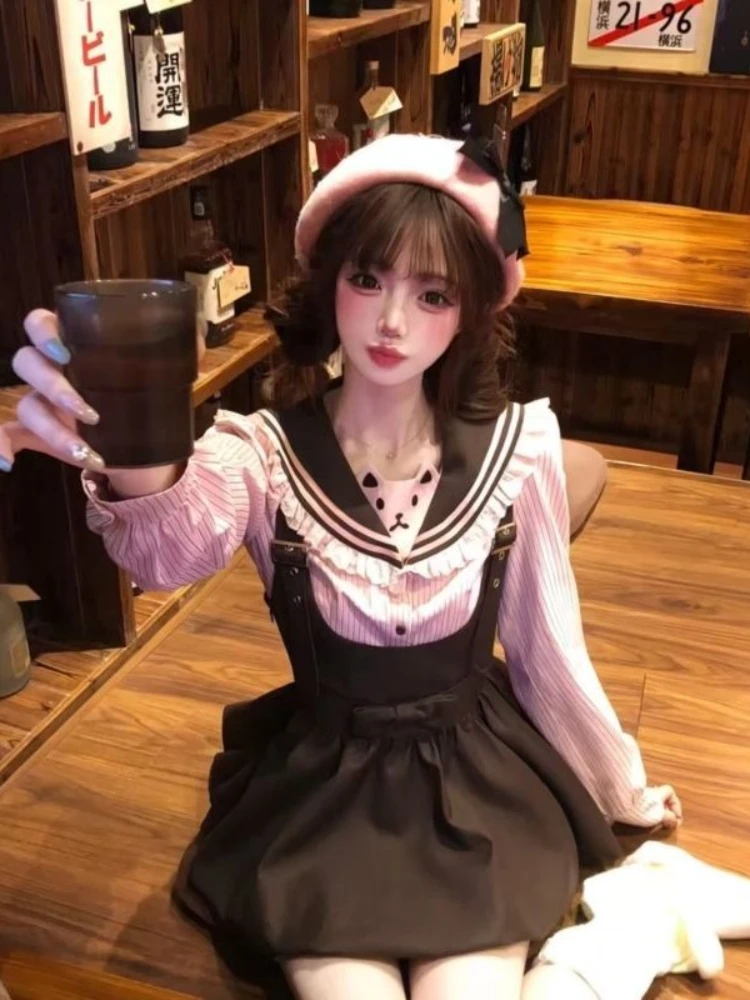 Осенний японский милый кавайный комплект с юбкой для девочек, женский элегантный темно-синий воротник, тонкие топы с длинными рукавами + платье с лямкой на шее, модный комплект из 2 предметов
Осенний японский милый кавайный комплект с юбкой для девочек, женский элегантный темно-синий воротник, тонкие топы с длинными рукавами + платье с лямкой на шее, модный комплект из 2 предметов