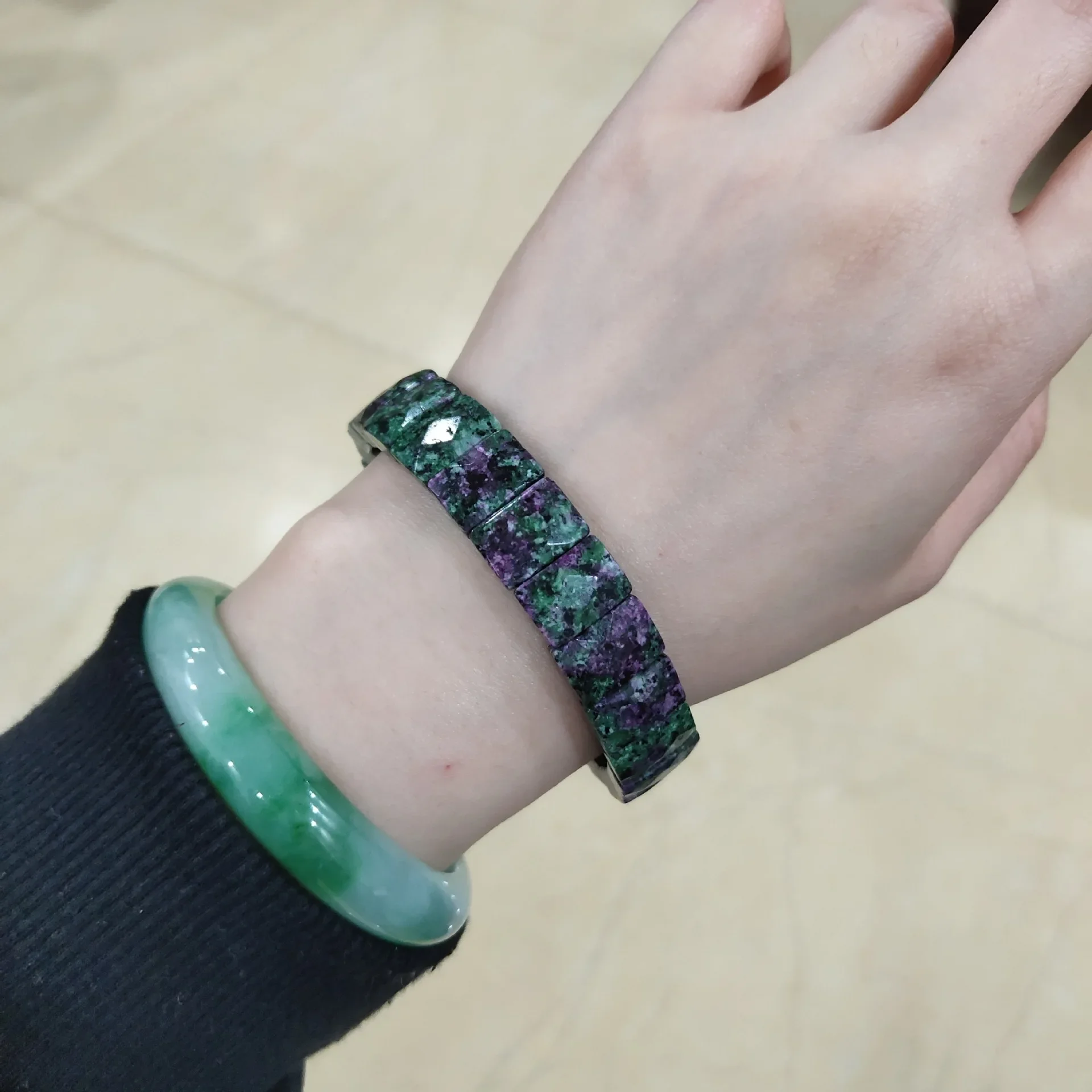 Red Turquoise Rectangular Fashion Bracelet 9 X 14mm Jewelry Hand String Men's and Women's Gifts Wholesale!
Red Turquoise Rectangular Fashion Bracelet 9 X 14mm Jewelry Hand String Men's and Women's Gifts Wholesale!