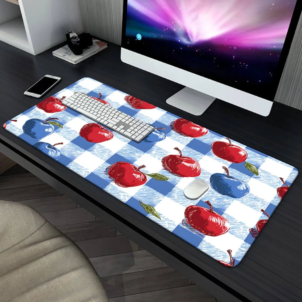 Apple Checkered Pattern Mouse Pad Gaming Desk Mat Non Slip Rubber Base Large Mouse Pad for PC Laptop Keyboard