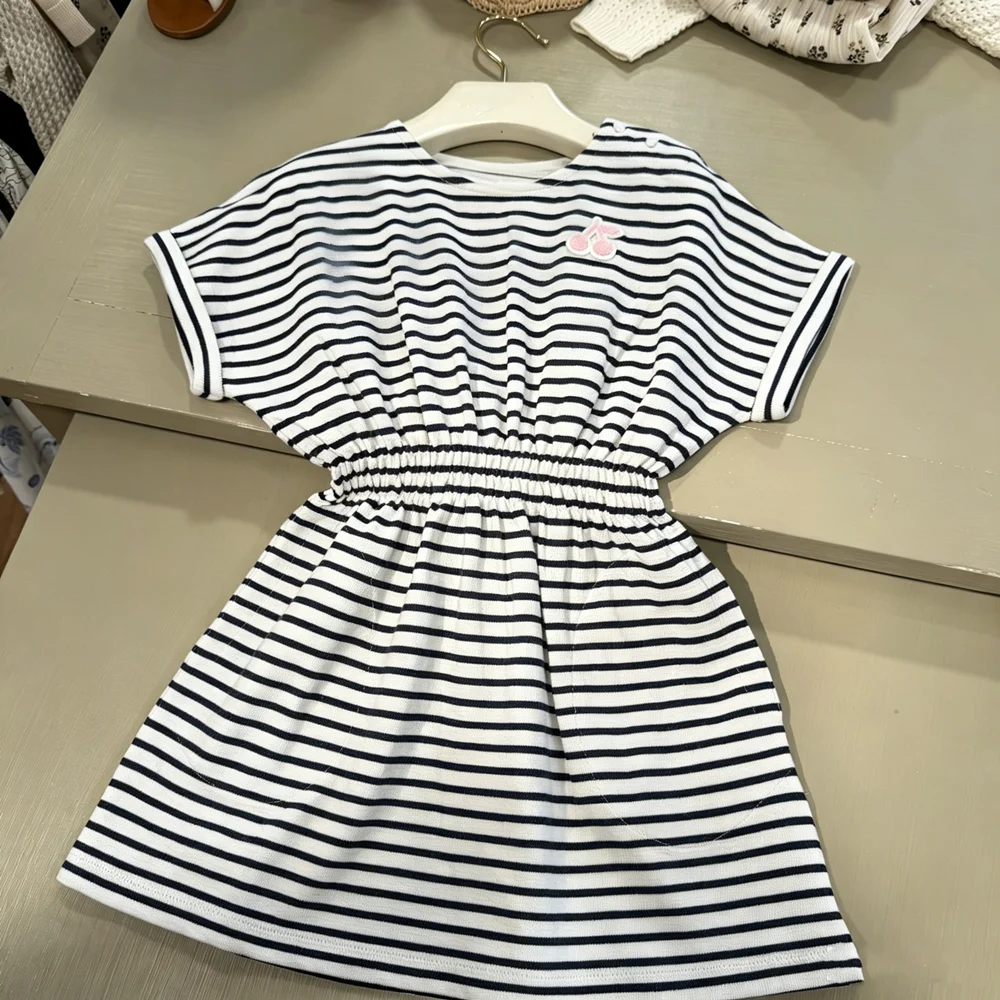 summer dresses girls clothes Blue striped cotton single-layer elastic waist dress French style cherry patterned summer dress
summer dresses girls clothes Blue striped cotton single-layer elastic waist dress French style cherry patterned summer dress