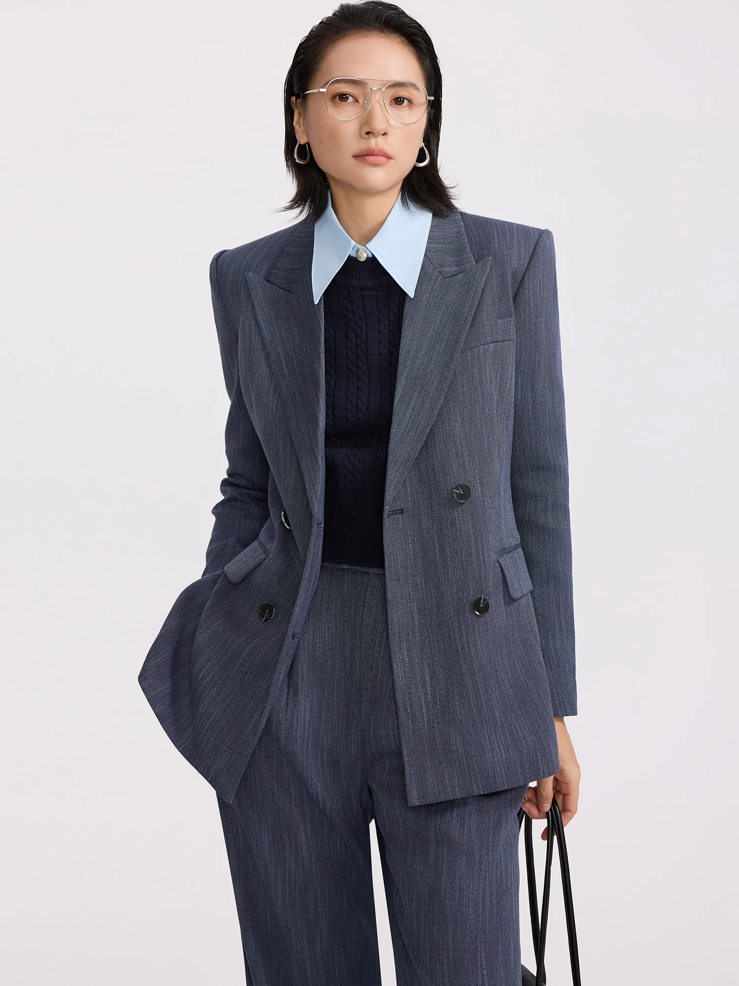 Женский синий джинсовый костюм-пиджак X: повседневный, для работы, приталенный, с длинными рукавами, на пуговицах, из смесового полиэстера, для делового стиля
Женский синий джинсовый костюм-пиджак X: повседневный, для работы, приталенный, с длинными рукавами, на пуговицах, из смесового полиэстера, для делового стиля