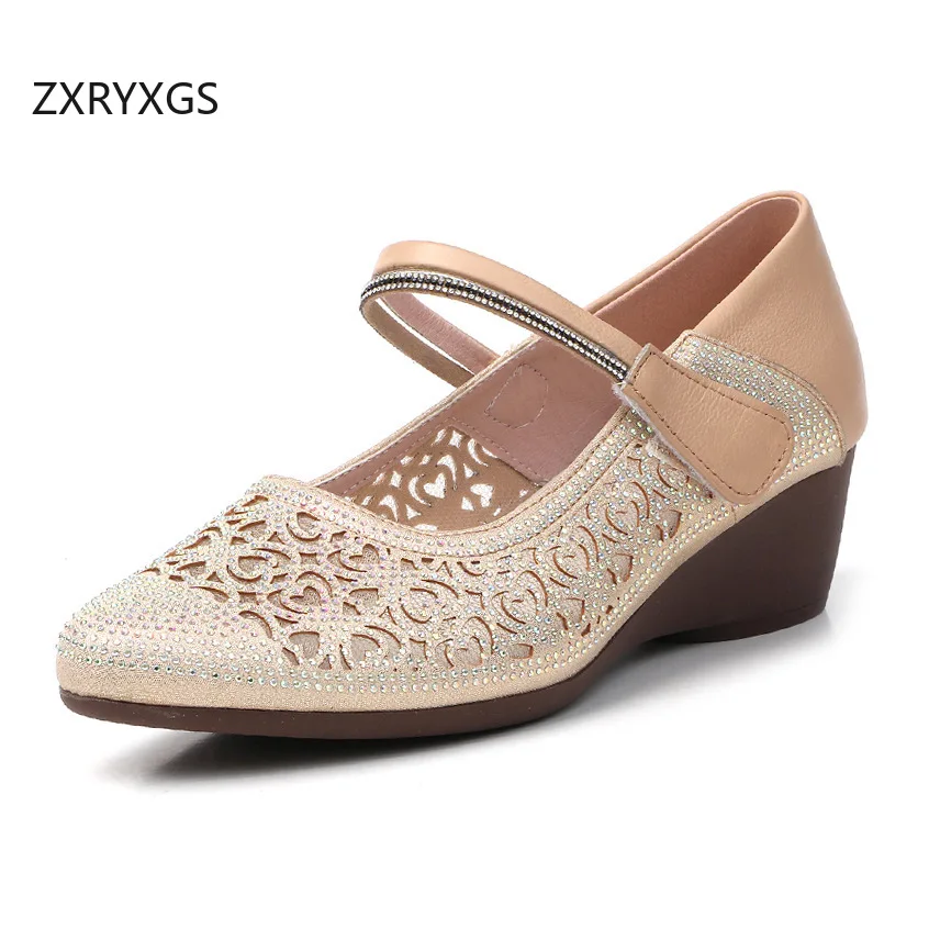 ZXRYXGS Premium Microfiber Rhinestone Shoes Fashion Sandals 2026 New Round Toe Elegant Breathable Wedges Sandals Plus Size
ZXRYXGS Premium Microfiber Rhinestone Shoes Fashion Sandals 2026 New Round Toe Elegant Breathable Wedges Sandals Plus Size