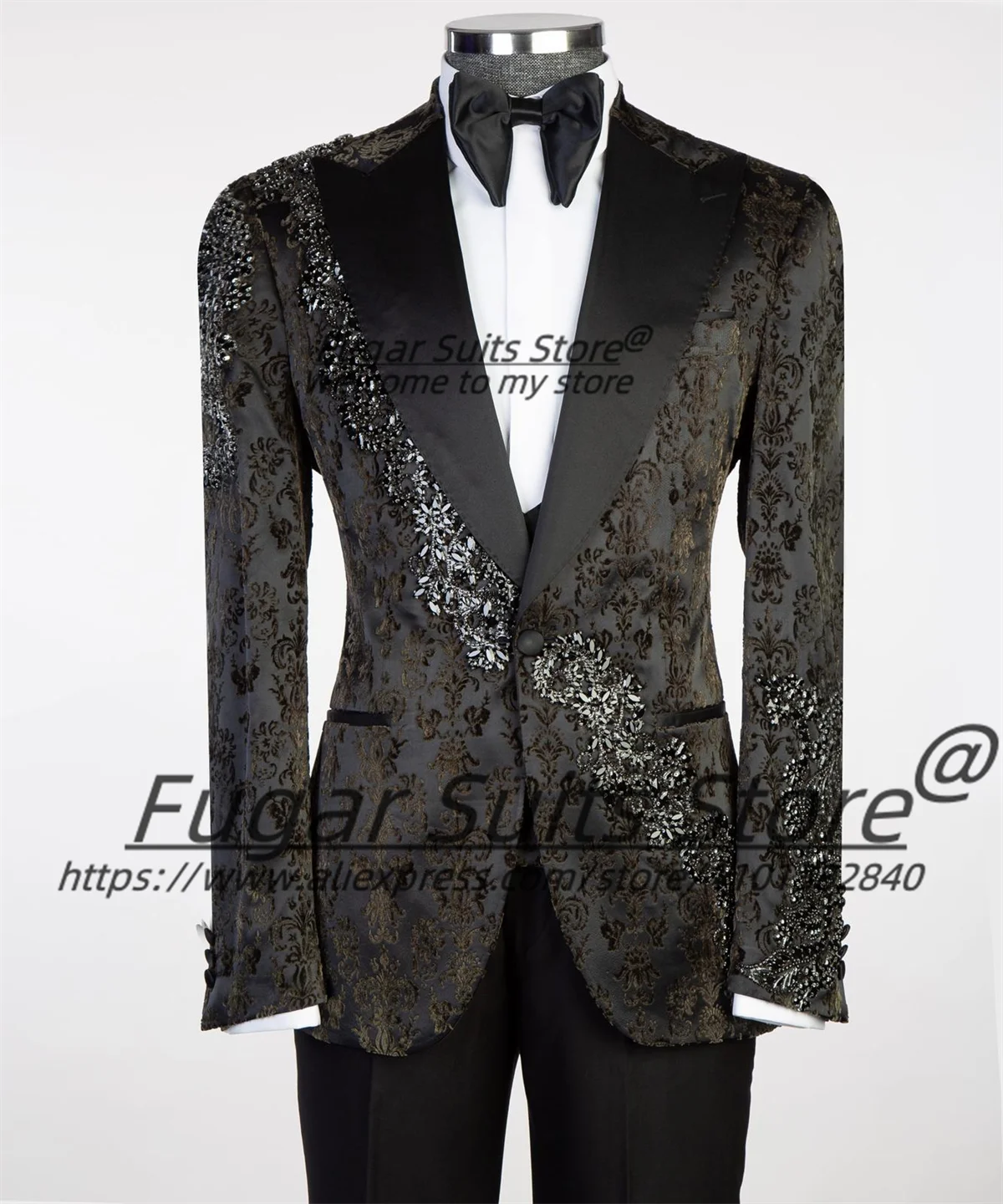 Elegant Jacquard Men Suits Customized Shiny Rhinestone Groom Wedding Tuxedos 3 Pieces Sets Male Prom Blazers Party Costume Homme
Elegant Jacquard Men Suits Customized Shiny Rhinestone Groom Wedding Tuxedos 3 Pieces Sets Male Prom Blazers Party Costume Homme