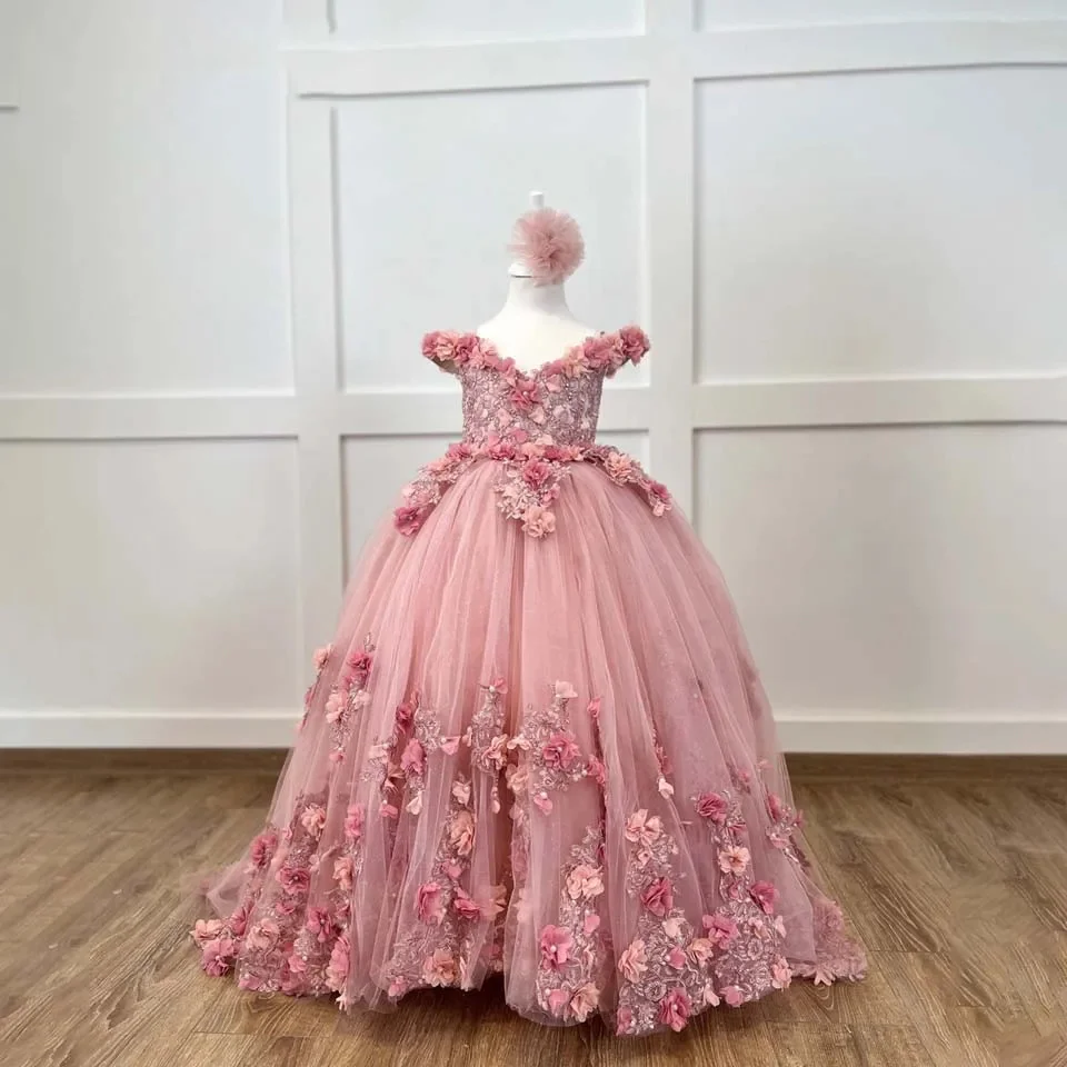Customized Luxury Flower Girl Dresses For Wedding 3D Flower Backless Puffy Princess Birthday Party First Communion Ball Gown
Customized Luxury Flower Girl Dresses For Wedding 3D Flower Backless Puffy Princess Birthday Party First Communion Ball Gown