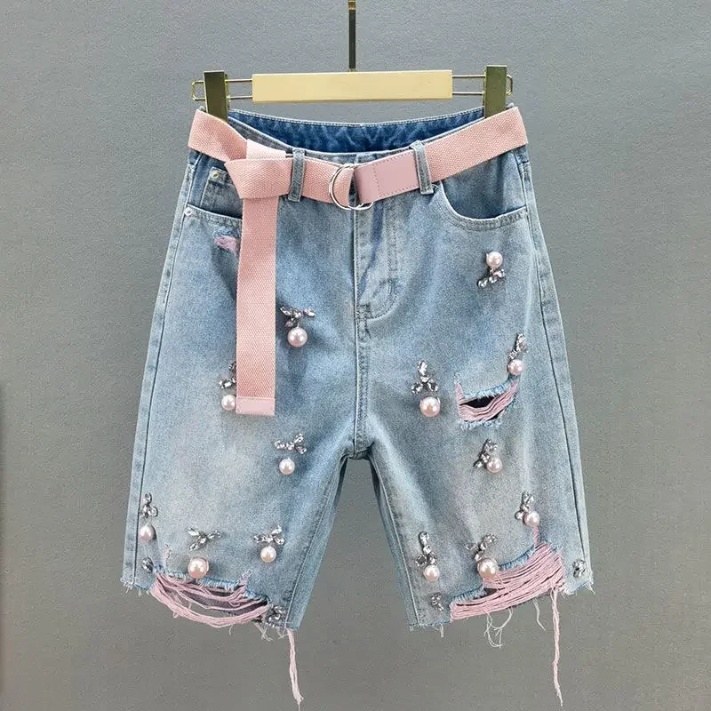 Green Hole Denim Shorts Women Summer Pearl Diamond Decoration Raw Edge Short Jeans Chic High Waist Loose Straight Denim Shorts
Green Hole Denim Shorts Women Summer Pearl Diamond Decoration Raw Edge Short Jeans Chic High Waist Loose Straight Denim Shorts