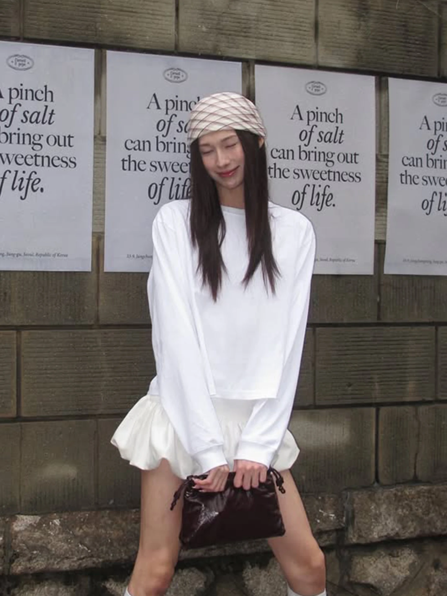 Smoothmood Summer 2025 Women's Slim Fit Cotton round Ne Bubble Sve White T-irt Breathable Sweat Absorbent Korean Sle
Smoothmood Summer 2025 Women's Slim Fit Cotton round Ne Bubble Sve White T-irt Breathable Sweat Absorbent Korean Sle