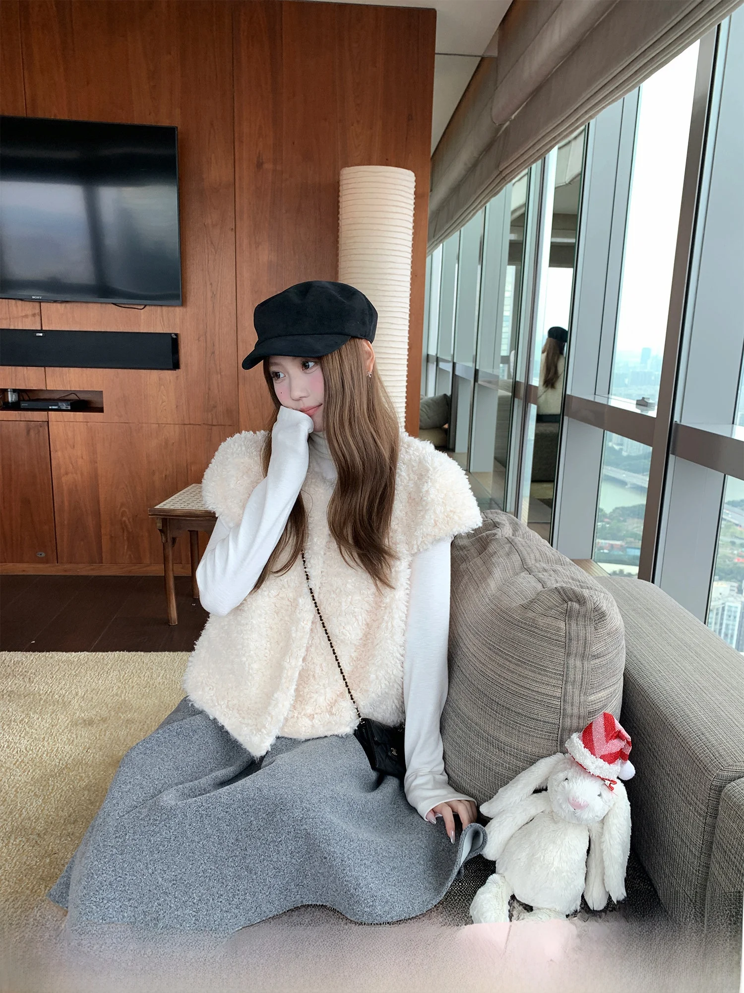 Leiden Starry Night Korean Style Furry Vest Outerwear Women's Loose Short Sleeve Oversized Cardigan School Shopping Daily
Leiden Starry Night Korean Style Furry Vest Outerwear Women's Loose Short Sleeve Oversized Cardigan School Shopping Daily
