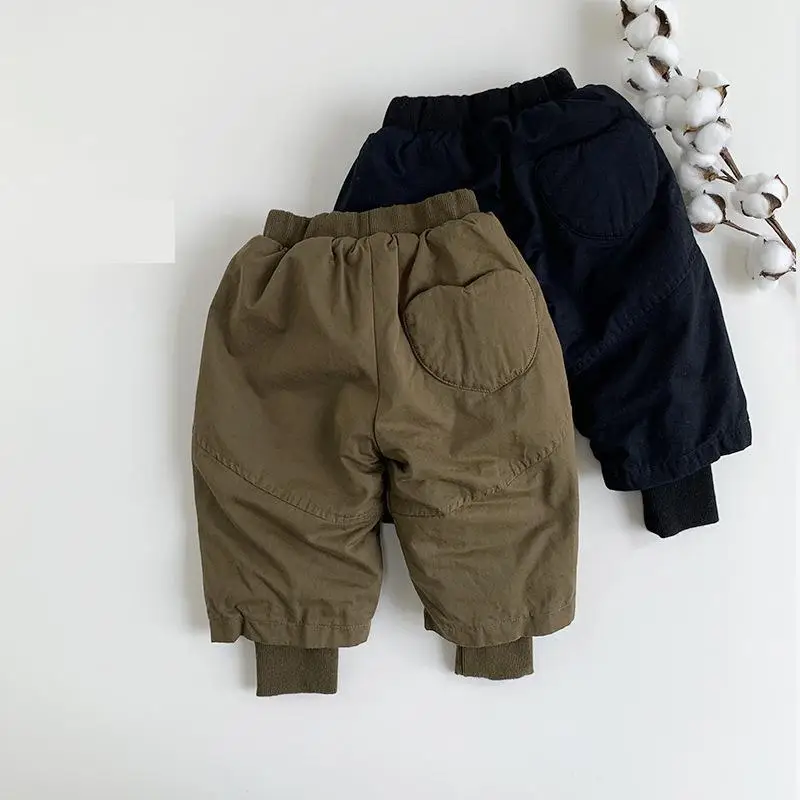 2025 Winter New Children Fleece Warm Pants Solid Boys Casual Pants Plus Velvet Thick Girls Wide Leg Pants Kids Padded Trousers
2025 Winter New Children Fleece Warm Pants Solid Boys Casual Pants Plus Velvet Thick Girls Wide Leg Pants Kids Padded Trousers