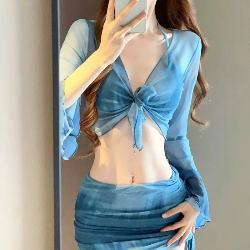 2025 Новая синяя юбка из четырех частей с постепенным изменением, чтобы покрыть мясо и выглядеть тонким 
2025 Новая синяя юбка из четырех частей с постепенным изменением, чтобы покрыть мясо и выглядеть тонким