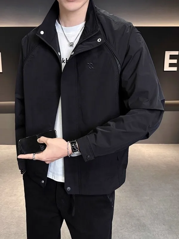 Повседневная рабочая одежда с воротником-стойкой для мужчин, модная элитная одежда, осень 2024, новинка Faion, универсальная длинная молния из полиэстера
Повседневная рабочая одежда с воротником-стойкой для мужчин, модная элитная одежда, осень 2024, новинка Faion, универсальная длинная молния из полиэстера