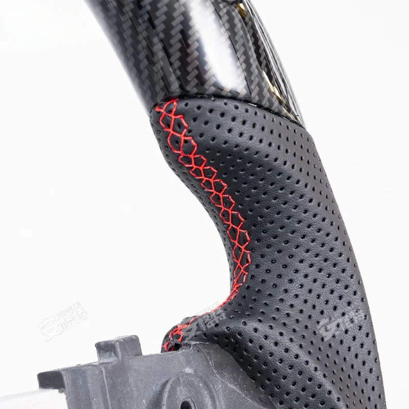 For Perodua Ativa (2021) LED Smart Carbon Fiber Steering Wheel
For Perodua Ativa (2021) LED Smart Carbon Fiber Steering Wheel