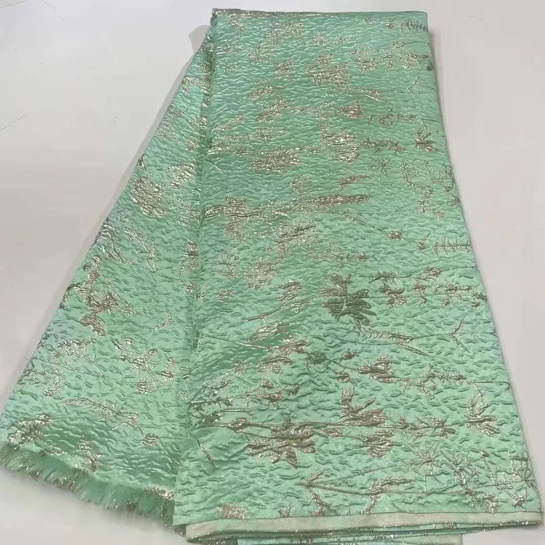 2025 African Floral Gilding Lace Latest Brocade Jacquard Fabric Material High Quality Nigerian Damask Brocard Tissu Dress AH1365
2025 African Floral Gilding Lace Latest Brocade Jacquard Fabric Material High Quality Nigerian Damask Brocard Tissu Dress AH1365