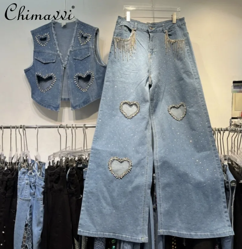 European and American Foreign Trade Denim Popular Summer Washed Hot Diamond Love Hollow Personality Trend Jeans Vest Suit Women
European and American Foreign Trade Denim Popular Summer Washed Hot Diamond Love Hollow Personality Trend Jeans Vest Suit Women