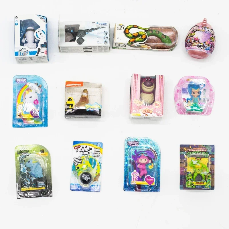 Five Times Surprise Rare Strawberry Bear Buzz Three Eyed Child Gold Yoda Fork Unicorny Dinosaur Egg Random Model Collection Toys
Five Times Surprise Rare Strawberry Bear Buzz Three Eyed Child Gold Yoda Fork Unicorny Dinosaur Egg Random Model Collection Toys