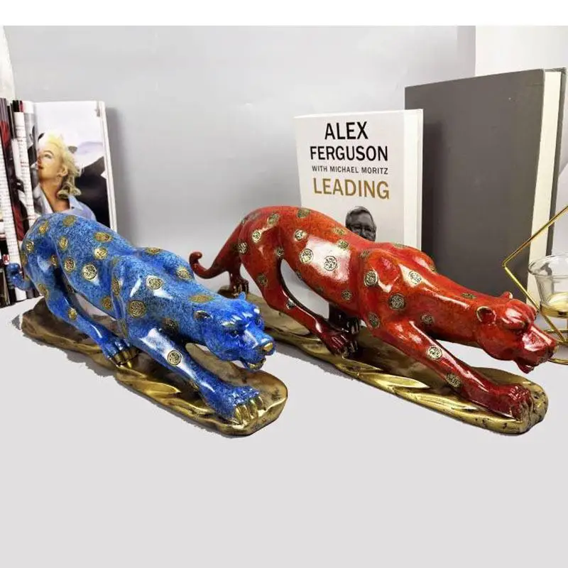 Gold Plated Leopard Statue Living Room Decoration Blue/red Animal Resins Sculpture Modern Decor Crafts Dog Ornaments
Gold Plated Leopard Statue Living Room Decoration Blue/red Animal Resins Sculpture Modern Decor Crafts Dog Ornaments