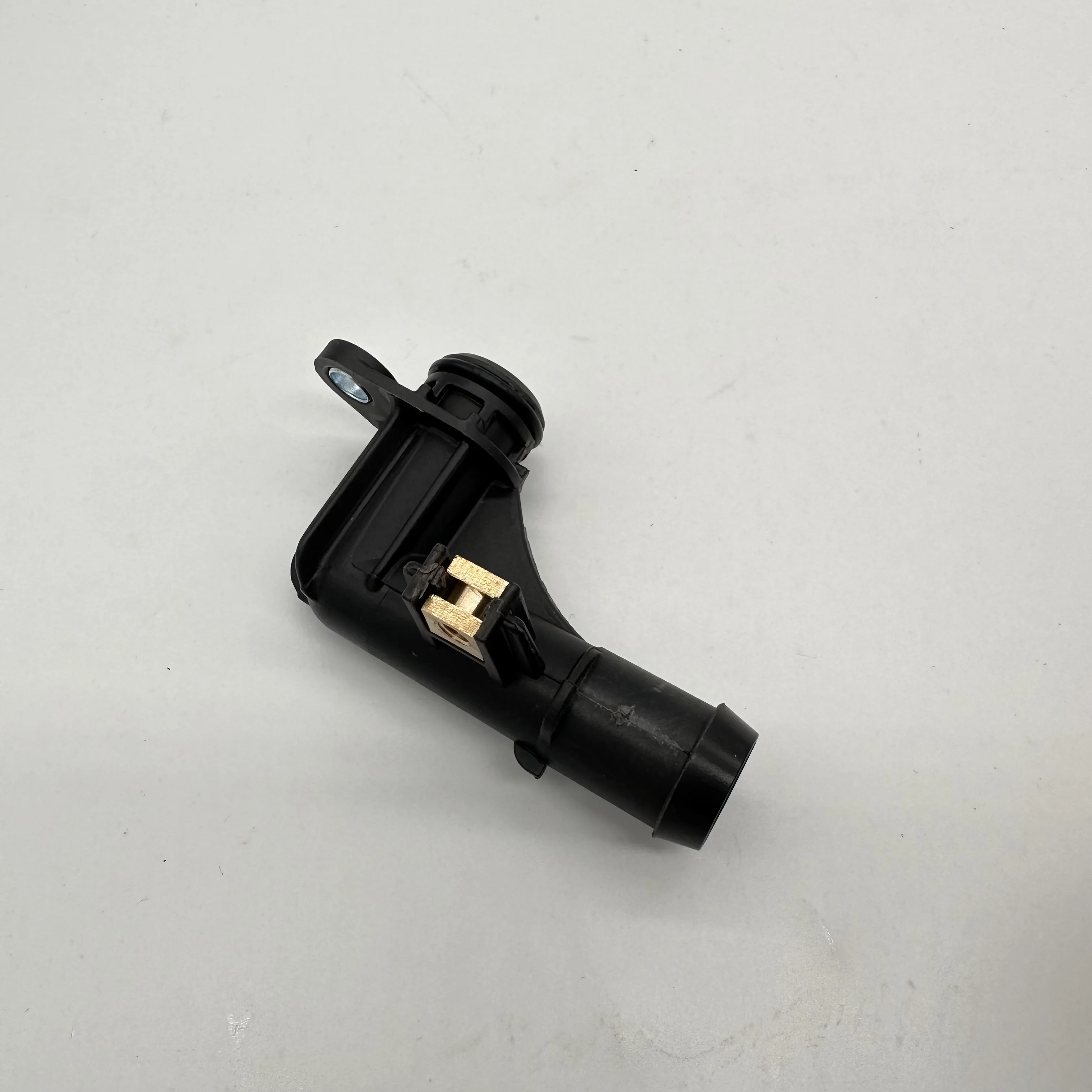 Suitable for Land Rover Sport Range Rover 2014 Connected Water Outlet LR122821 LR092130
Suitable for Land Rover Sport Range Rover 2014 Connected Water Outlet LR122821 LR092130