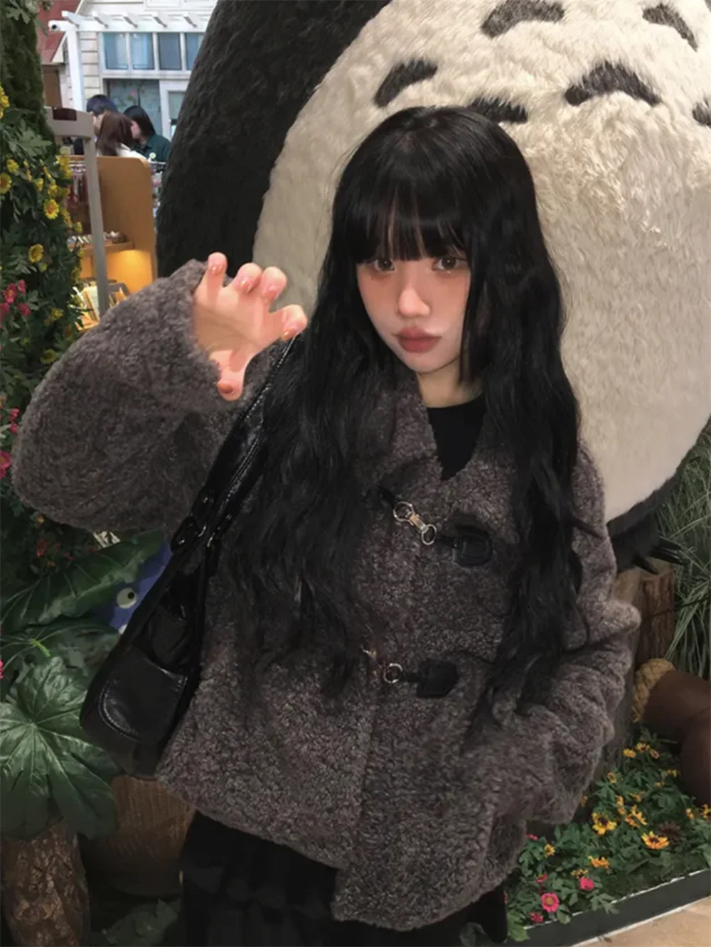 Теплое пальто Fce ort, повседневное пальто в Корейском стиле, светлое, милое, для девочек, осенне-зимний дизайн на пуговицах, хлопковый материал, женское платье
Теплое пальто Fce ort, повседневное пальто в Корейском стиле, светлое, милое, для девочек, осенне-зимний дизайн на пуговицах, хлопковый материал, женское платье