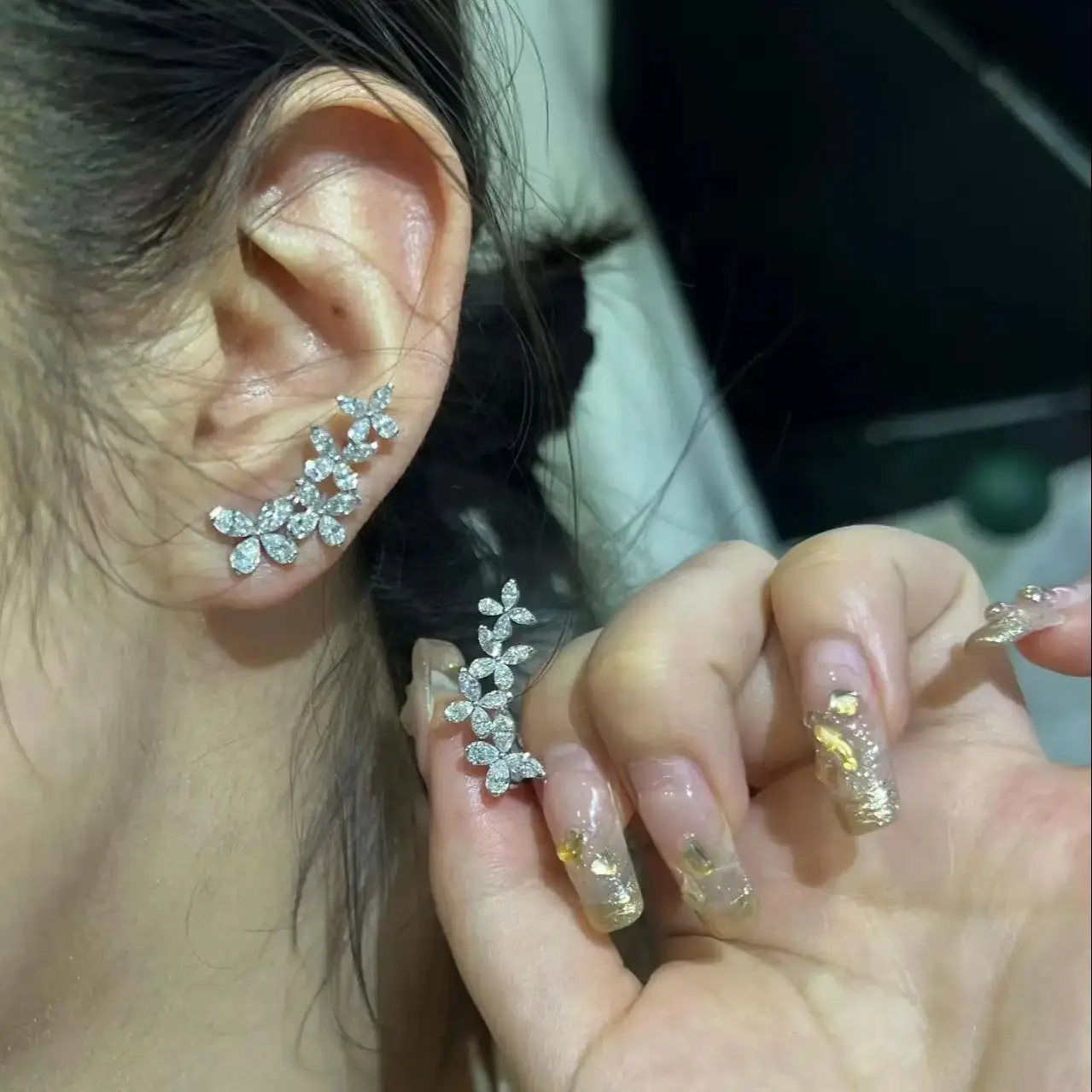 Горячая новинка 2026: Женские серьги с бантом, модные, высококачественные, люксовые украшения, изысканный и уникальный дизайн
Горячая новинка 2026: Женские серьги с бантом, модные, высококачественные, люксовые украшения, изысканный и уникальный дизайн