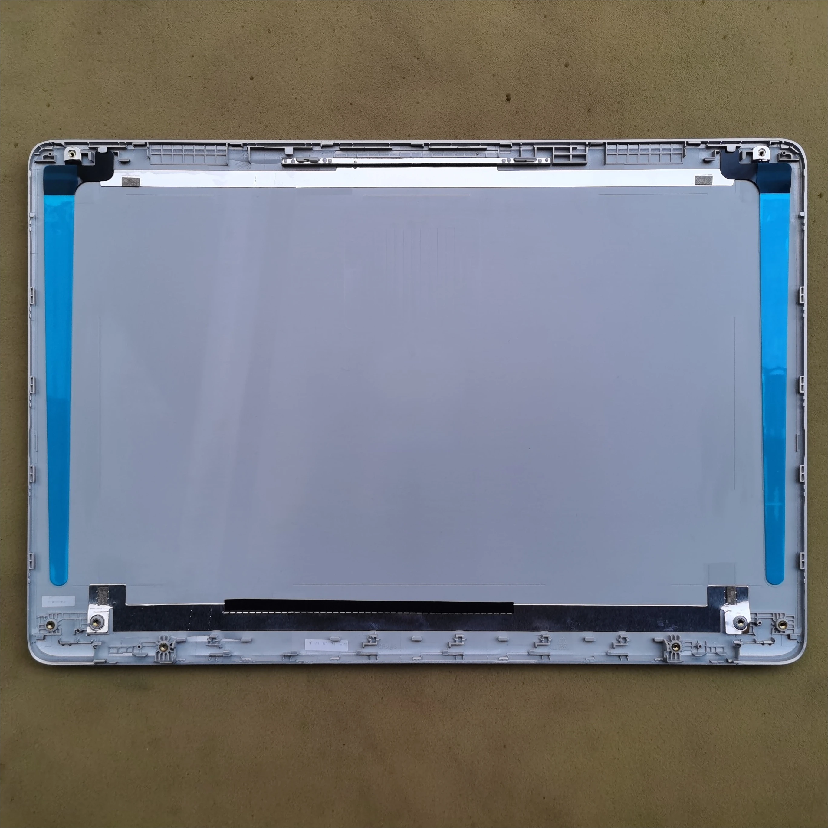 New laptop lcd back cover for hp 15S-DY 15s-DR 15s-DU CS 15-DW GW 250 255 G8 TPN-C139
New laptop lcd back cover for hp 15S-DY 15s-DR 15s-DU CS 15-DW GW 250 255 G8 TPN-C139