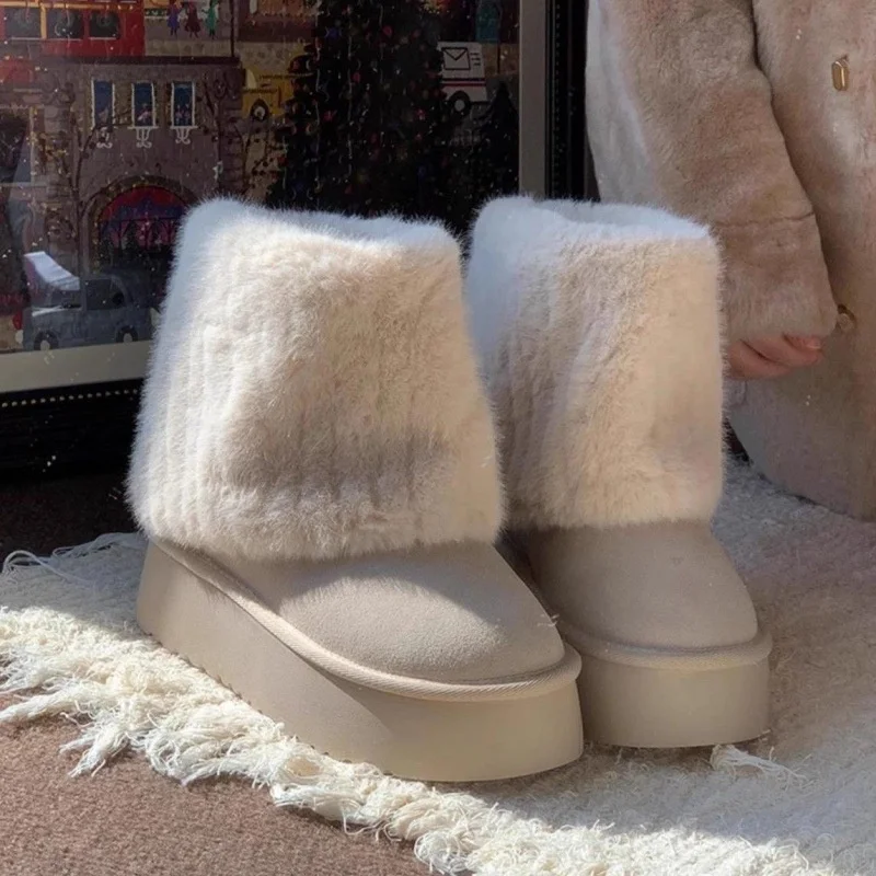Iceland Fur Lined Thick Bottom Snow Boots Large Size Women's Shoes Warm Cotton Boot Short Tube EVA Material Polyester Fiber
Iceland Fur Lined Thick Bottom Snow Boots Large Size Women's Shoes Warm Cotton Boot Short Tube EVA Material Polyester Fiber