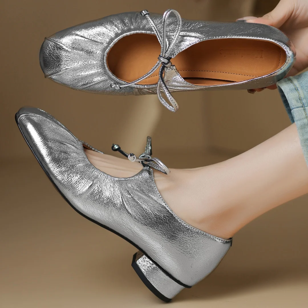 2025 Spring new women's gold/silver sheepskin lace-up Mary Jane flats square toe pleated sweet ladies soft comfortable shoes hot
2025 Spring new women's gold/silver sheepskin lace-up Mary Jane flats square toe pleated sweet ladies soft comfortable shoes hot