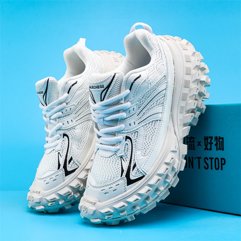 Couple leisure sports Gaobang sports basketball shoes with flat bottoms, lightweight and comfortable
Couple leisure sports Gaobang sports basketball shoes with flat bottoms, lightweight and comfortable