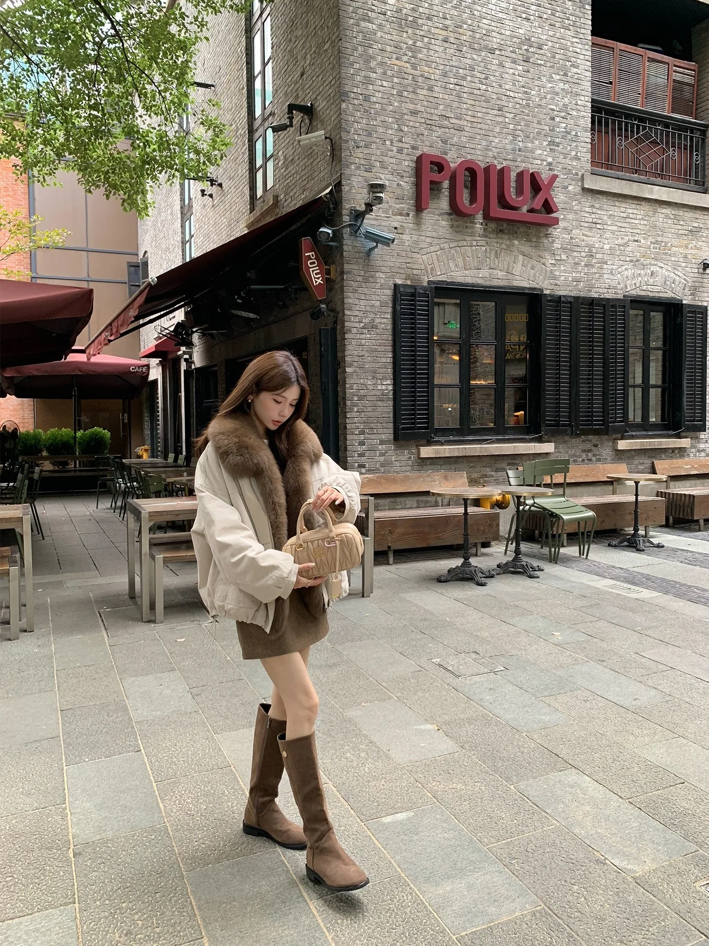 Detachable Fur Collar down Jaet Women's ort Sle Goose down Thi Outerwear Warm Parka Upfurs Brand Barn Sle Loose...
Detachable Fur Collar down Jaet Women's ort Sle Goose down Thi Outerwear Warm Parka Upfurs Brand Barn Sle Loose...