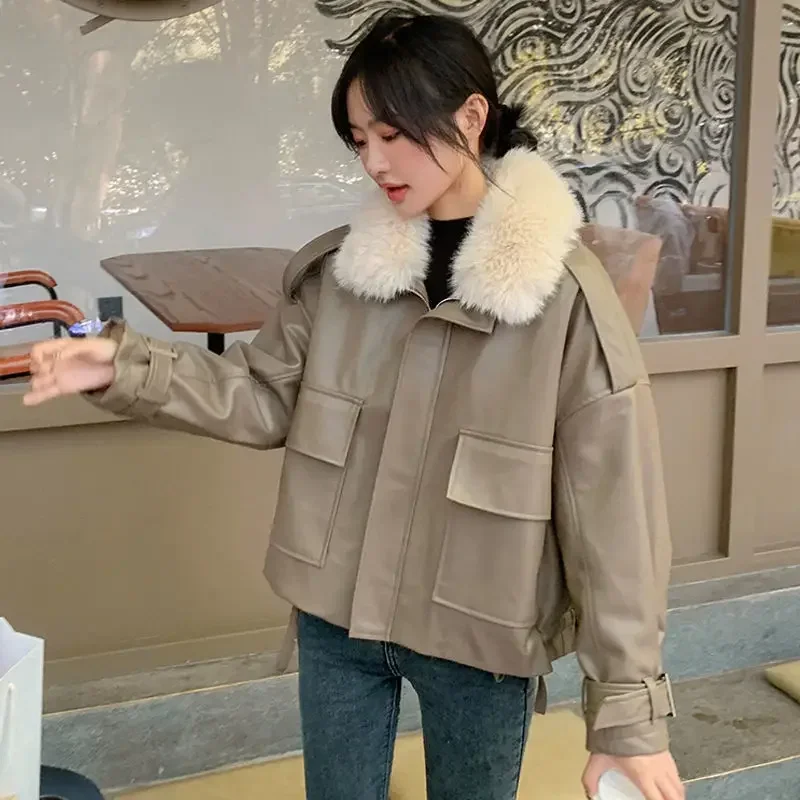 2024 Pu Leather Coat Women's Short Autumn and Winter New Style with Fleece Thickened Cotton Motorcycle Jacket
2024 Pu Leather Coat Women's Short Autumn and Winter New Style with Fleece Thickened Cotton Motorcycle Jacket
