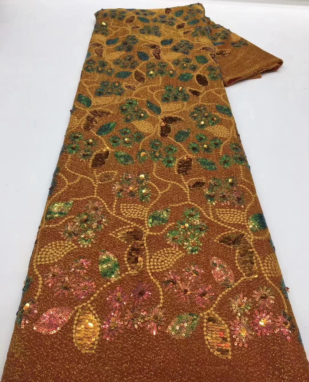 The new 3+5 inch flat embroidery exquisite thick thread cloth large flower African full-width lace, good price, hot sale
The new 3+5 inch flat embroidery exquisite thick thread cloth large flower African full-width lace, good price, hot sale
