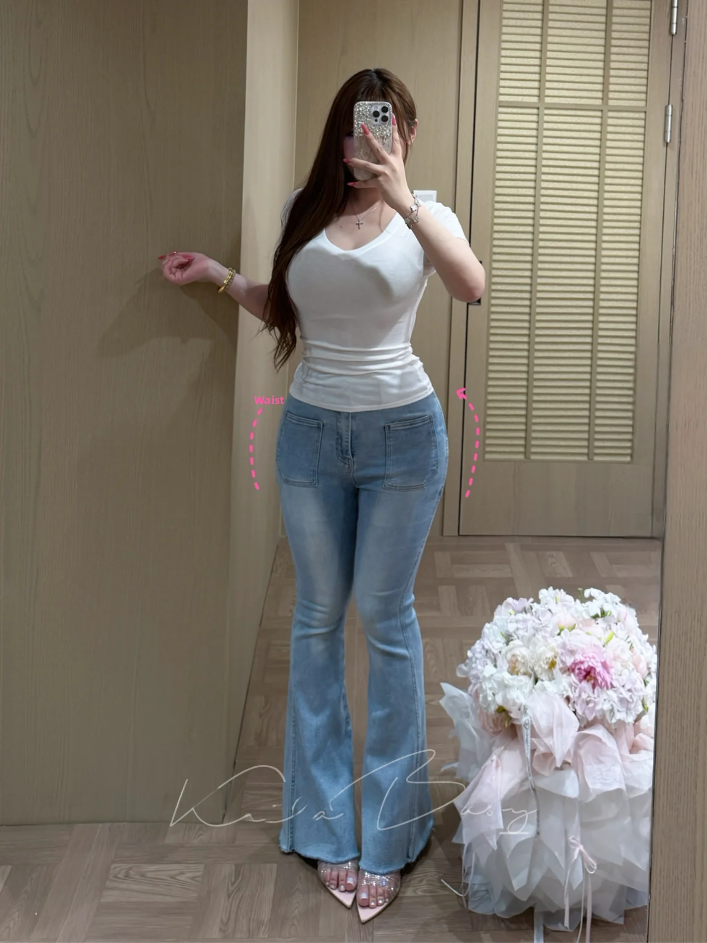 Slim Fit High Waist Bell Bottom Jeans Women's Elastic Denim Jeans Light Blue Washed Long Trousers Spring Fashion Ladies' Premium
Slim Fit High Waist Bell Bottom Jeans Women's Elastic Denim Jeans Light Blue Washed Long Trousers Spring Fashion Ladies' Premium