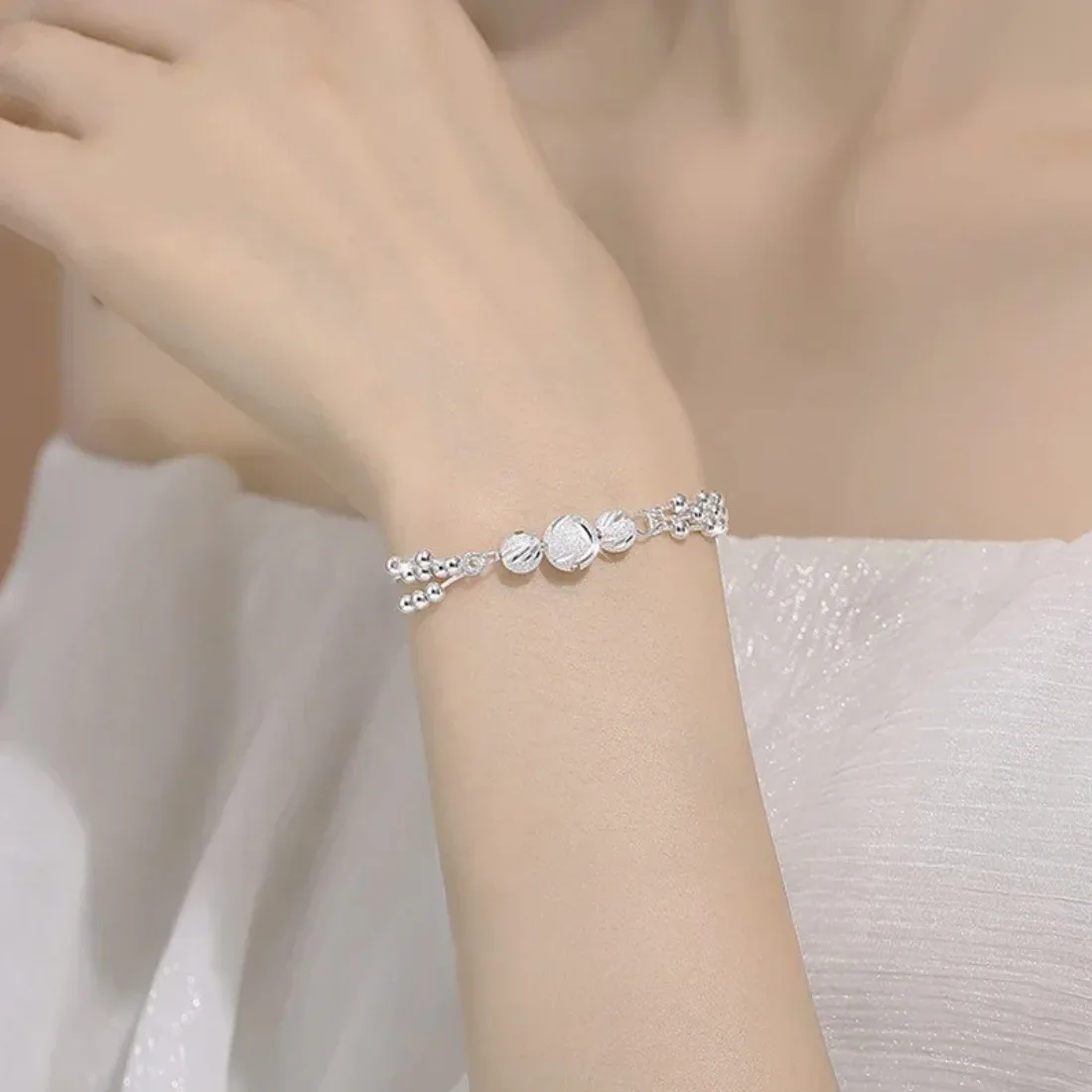 Original 925 Silver Ball Jewelry Set – Exquisite Layered Necklace & Bracelet for Party & Gift
Original 925 Silver Ball Jewelry Set – Exquisite Layered Necklace & Bracelet for Party & Gift