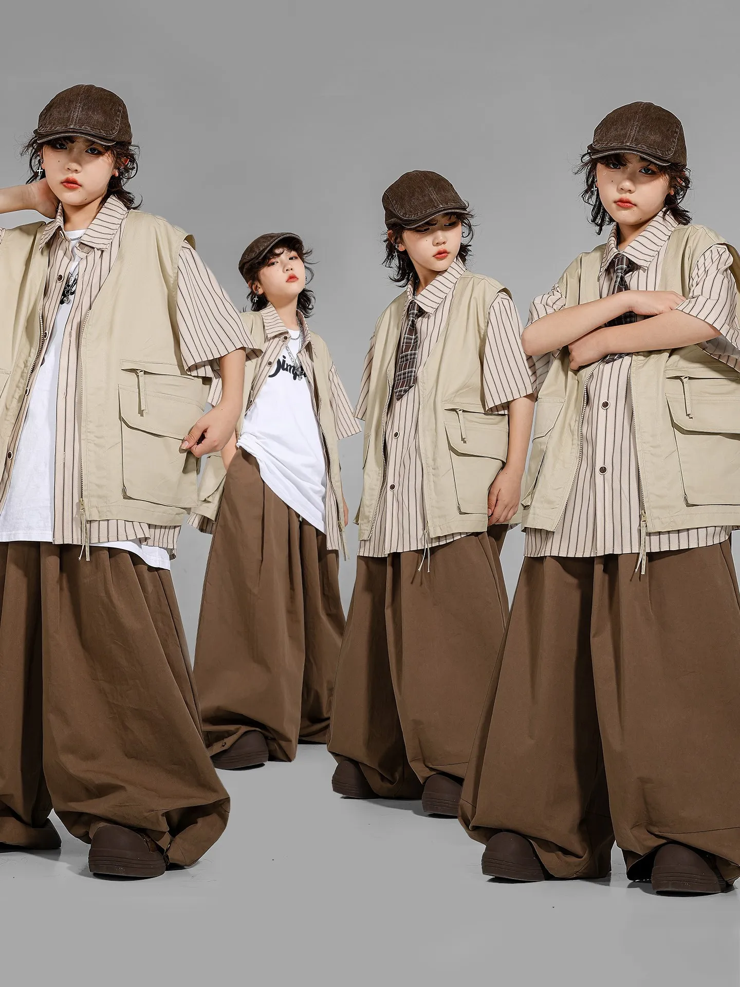 2025 New Hip Hop Jazz Dance Costumes Boy Loose Jacket Tops Pants Practice Kids Street Dance Performance Wear Clothing DQL11049
2025 New Hip Hop Jazz Dance Costumes Boy Loose Jacket Tops Pants Practice Kids Street Dance Performance Wear Clothing DQL11049