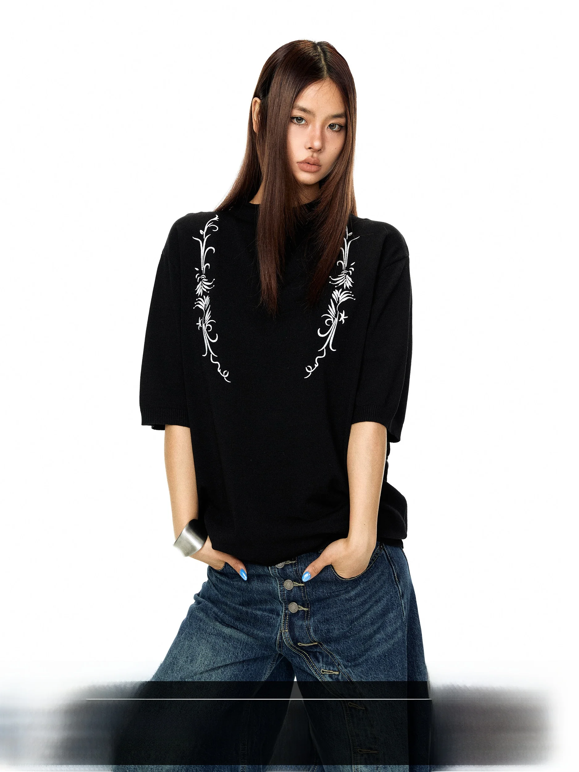 Blackbb American Street Style Embroidered Short Sleeve T-Shirt Women's Loose Casual Vintage Half Sleeve Top Floral Pattern
Blackbb American Street Style Embroidered Short Sleeve T-Shirt Women's Loose Casual Vintage Half Sleeve Top Floral Pattern