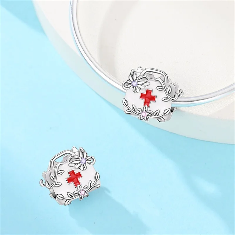 New 925 Sterling Silver Medicine Box Cure Charms Beads For Women Fit Original Bracelet DIY Birthday Party Jewelry Gifts
New 925 Sterling Silver Medicine Box Cure Charms Beads For Women Fit Original Bracelet DIY Birthday Party Jewelry Gifts