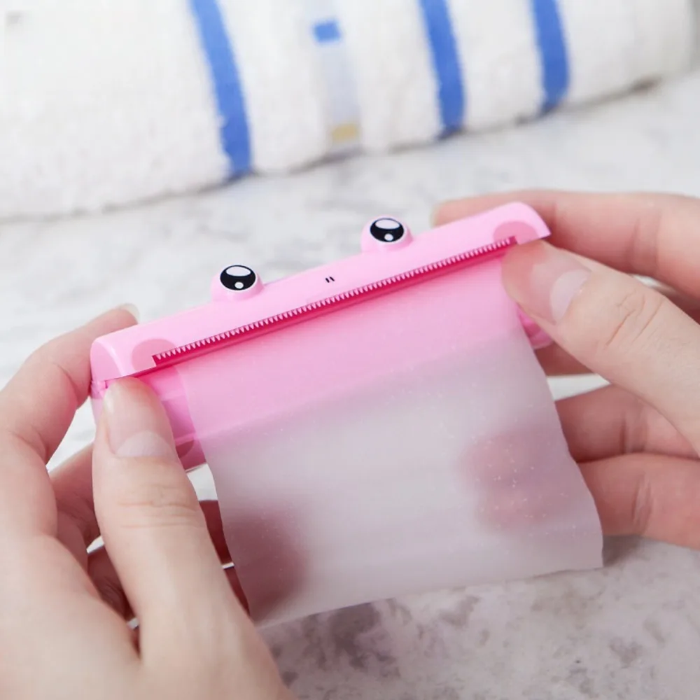Cute Cartoon Frog Paper Soap Foam Abundance Boxed Soap Disposable Soap Flakes Hand-washing Foaming Cleaning Soaps Kids
Cute Cartoon Frog Paper Soap Foam Abundance Boxed Soap Disposable Soap Flakes Hand-washing Foaming Cleaning Soaps Kids