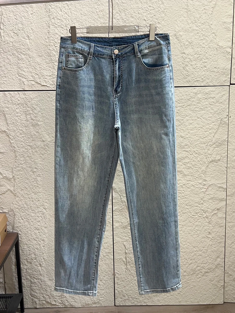 Comfortable Elastic Summer Men's Lightweight Breathable Soft Skin-friendly Straight Leg Jeans Casual Loose Fit Blue Denim
Comfortable Elastic Summer Men's Lightweight Breathable Soft Skin-friendly Straight Leg Jeans Casual Loose Fit Blue Denim