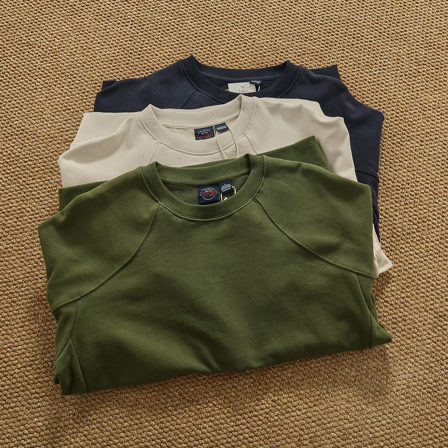 Тяжелая махровая толстовка, мужской пуловер с круглым вырезом, мужской лоскутный осенне-зимний новый повседневный топ из стираного хлопка
Тяжелая махровая толстовка, мужской пуловер с круглым вырезом, мужской лоскутный осенне-зимний новый повседневный топ из стираного хлопка