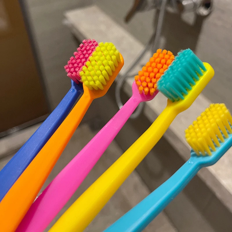  Набор зубных щеток с мягкой нейлоновой щетиной, упакованный из 5 предметов, ультратонкая косметическая зубная щетка, инструменты для чистки полости рта для путешествий и отелей
Набор зубных щеток с мягкой нейлоновой щетиной, упакованный из 5 предметов, ультратонкая косметическая зубная щетка, инструменты для чистки полости рта для путешествий и отелей