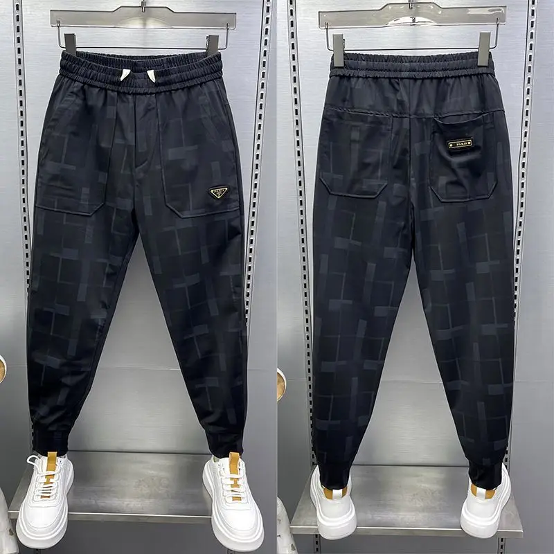 Men Clothing 2024 Spring and Summer New Thin Milk Silk Print Floral Plaid Slim Korean Casual Pants Pantalones Hombre Streetwear
Men Clothing 2024 Spring and Summer New Thin Milk Silk Print Floral Plaid Slim Korean Casual Pants Pantalones Hombre Streetwear