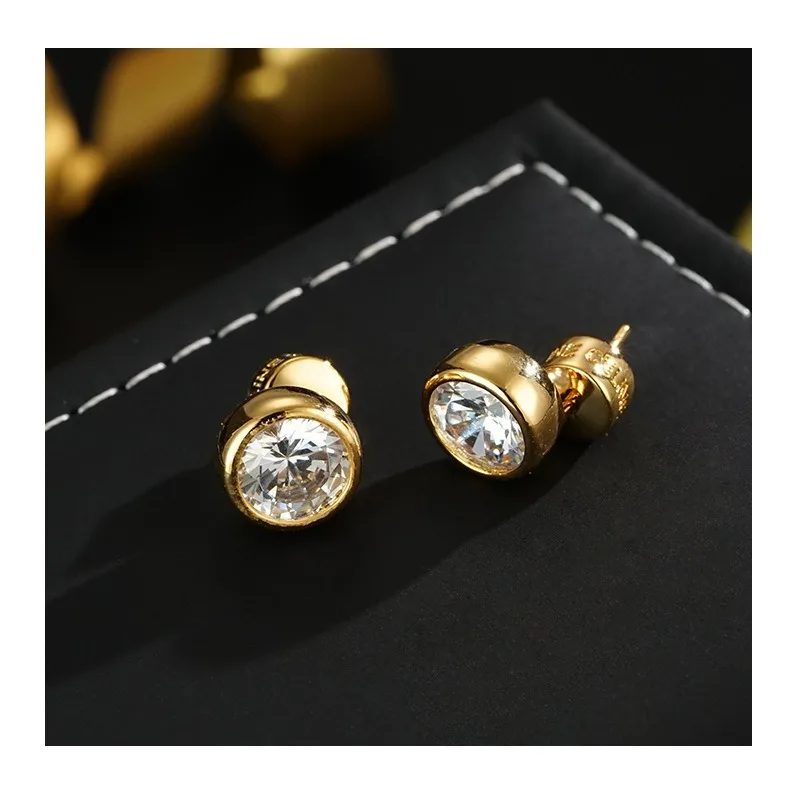 Minimalist Versatile Earrings Temperament Unisex Earrings High Version Electroplating Multi-Cut Face Fashion Commuter
Minimalist Versatile Earrings Temperament Unisex Earrings High Version Electroplating Multi-Cut Face Fashion Commuter