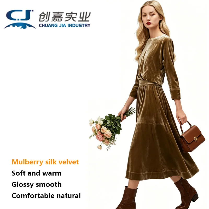 Silk Velvet Seven-quarter Sleeve Dress Spring Autumn Ladies Soft Luster Hanging Large Swing Skirt Temperament Elegant Clothing
Silk Velvet Seven-quarter Sleeve Dress Spring Autumn Ladies Soft Luster Hanging Large Swing Skirt Temperament Elegant Clothing