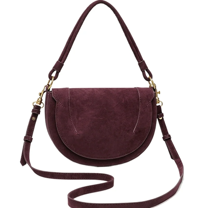 Новинка 2026: Сумка-седло из матовой искусственной замши с магнитной застежкой и откидной крышкой, универсальная для повседневных поездок
Новинка 2026: Сумка-седло из матовой искусственной замши с магнитной застежкой и откидной крышкой, универсальная для повседневных поездок